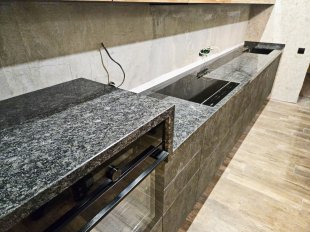 Столешница из гранита Стил Грей / Steel Grey