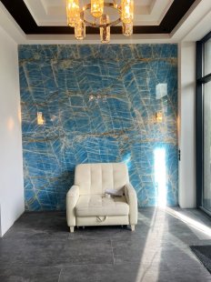 Стеновая панель из оникса Onyx Blue