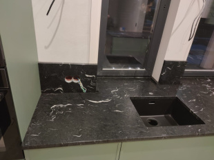 Твистер Блэк / Twister Back