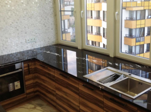 Столешница из мрамора Black Mirror