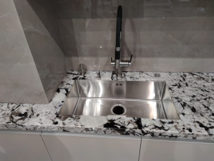 Столешница из гранита ARCTIC BLUE