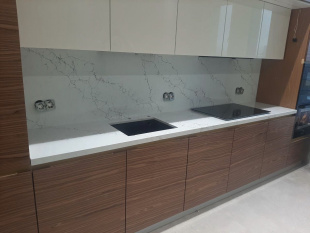 Столешница из кварцевого агломерата VICOSTONE Venatino BQ8660