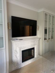 Каминный портал из мрамора Волокас Экстра