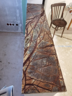 Подоконник из мрамора Бидасар Браун / Bidasar Brown