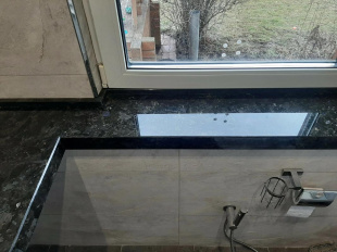 Столешница из лабрадорита Volga Blue