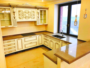 Столешница из кварцевого агломерата Silestonе Et Emperador