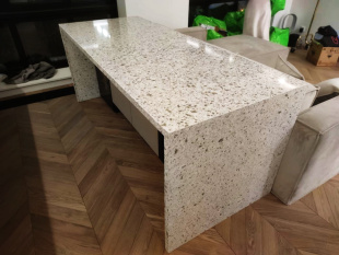 Столешница - остров из кварца Belenco 3618 Olympos