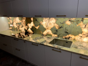 Столешница из кварцита Патагония