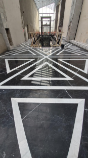 Полы из мрамора Black Marquina