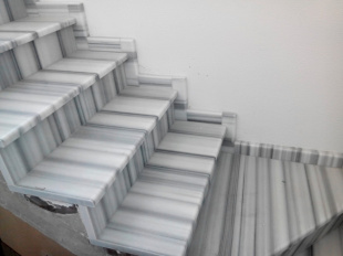 Лестница из мрамора Сильвер Лиф