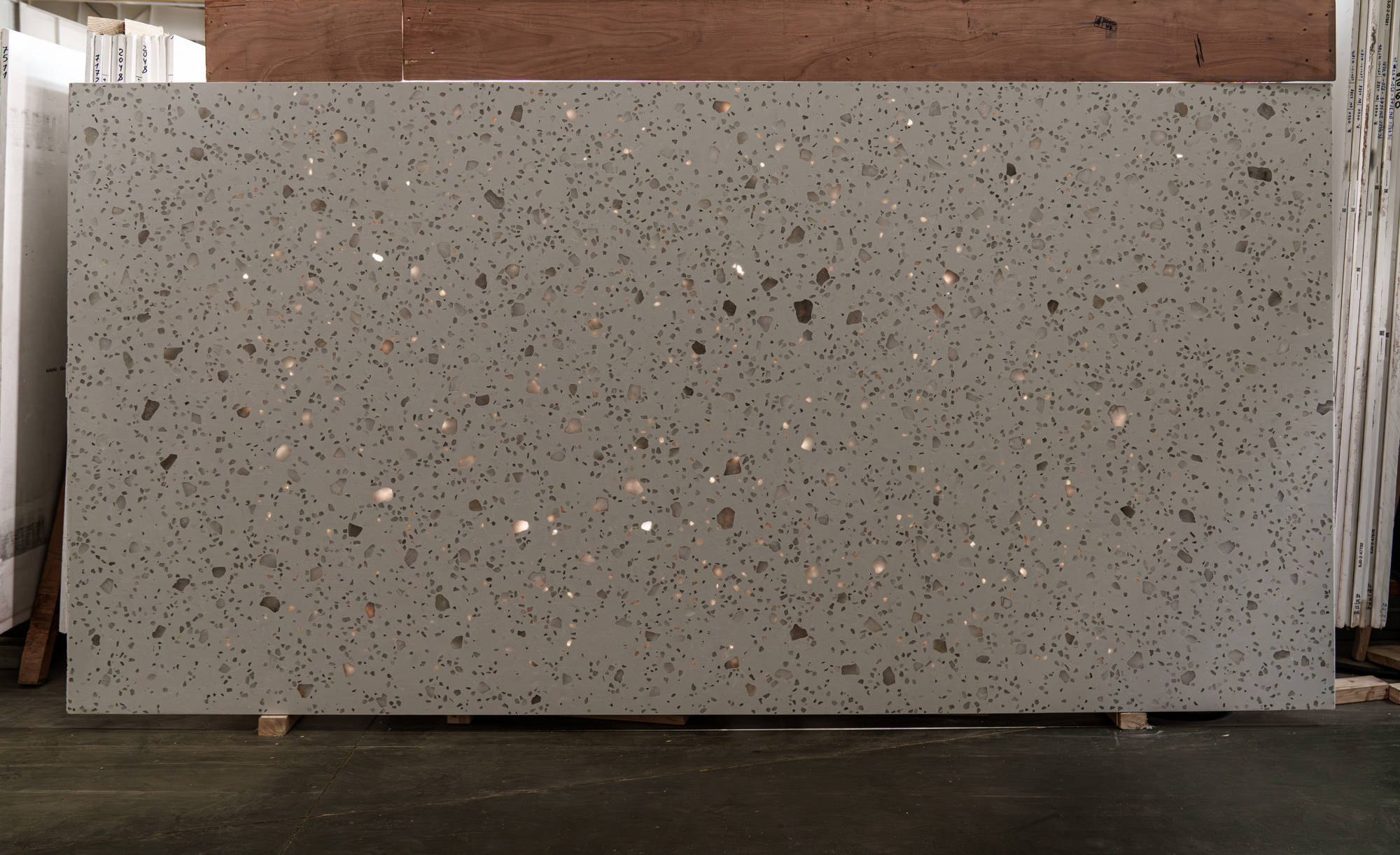 Venezian Infinto 8111