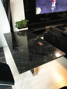 Столешница из мрамора Неро Маркина