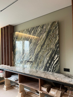 Стеновая панель из мрамора Грин Ривер / Green River