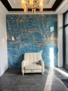 Стеновая панель из оникса Onyx Blue