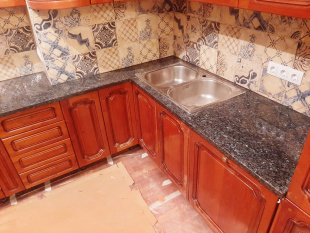 Столешница из лабрадорита Блю Перл